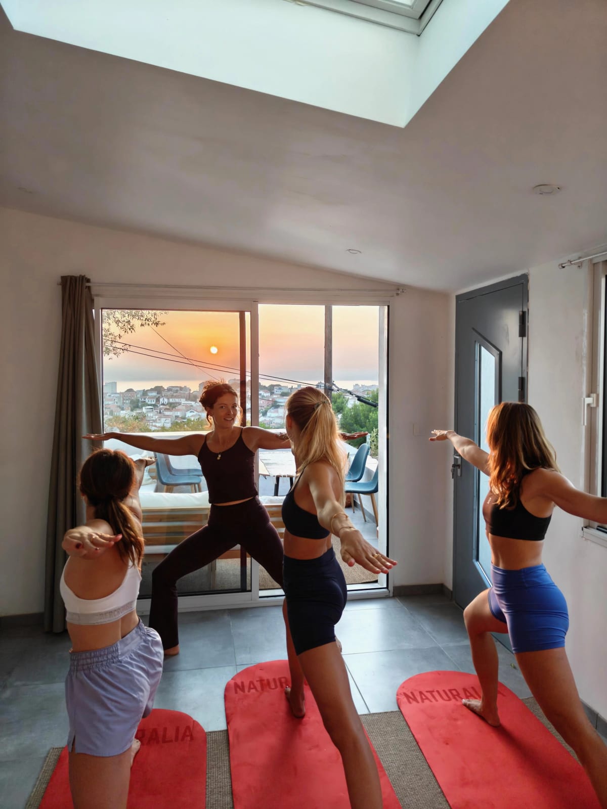 Cours de Yoga sportif à domicile à Marseille